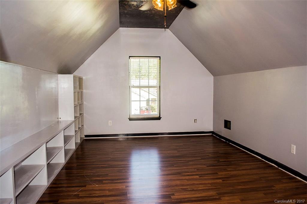 Rocky Ridge - Residential