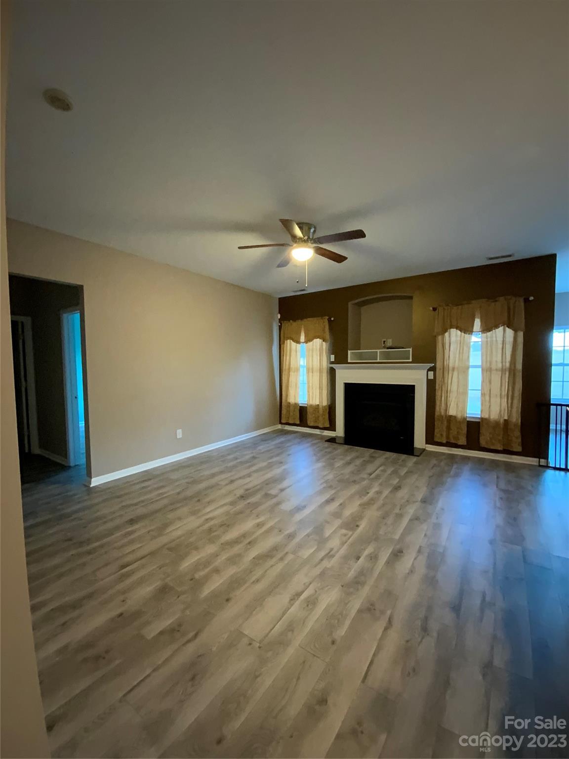 Waterside Landing - Residential