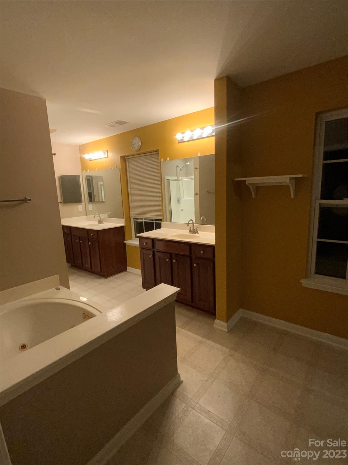 Waterside Landing - Residential