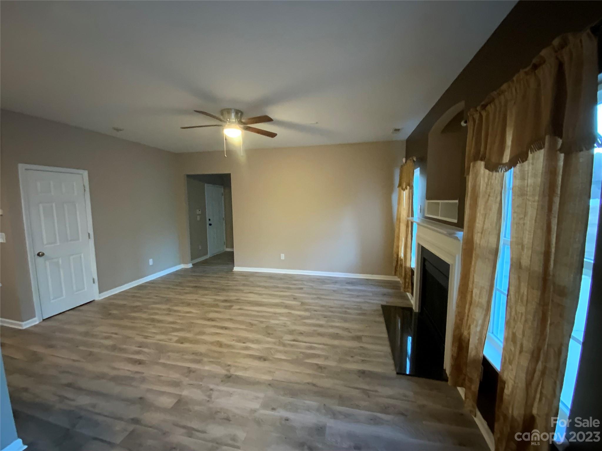 Waterside Landing - Residential