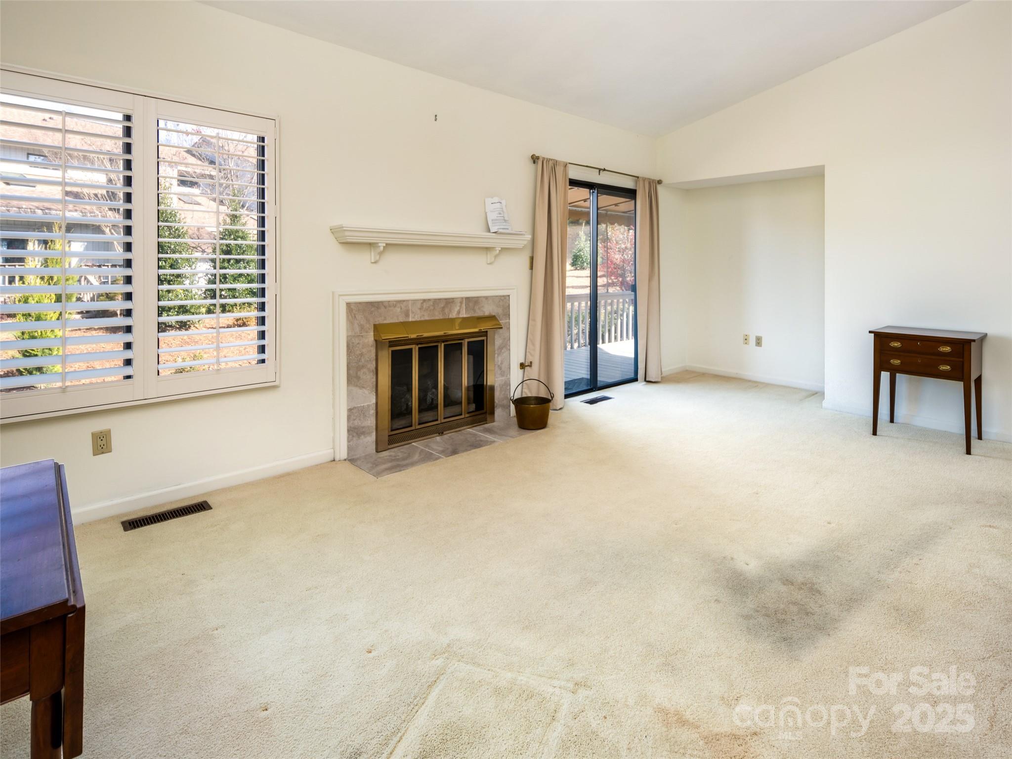 Deerwood - Residential