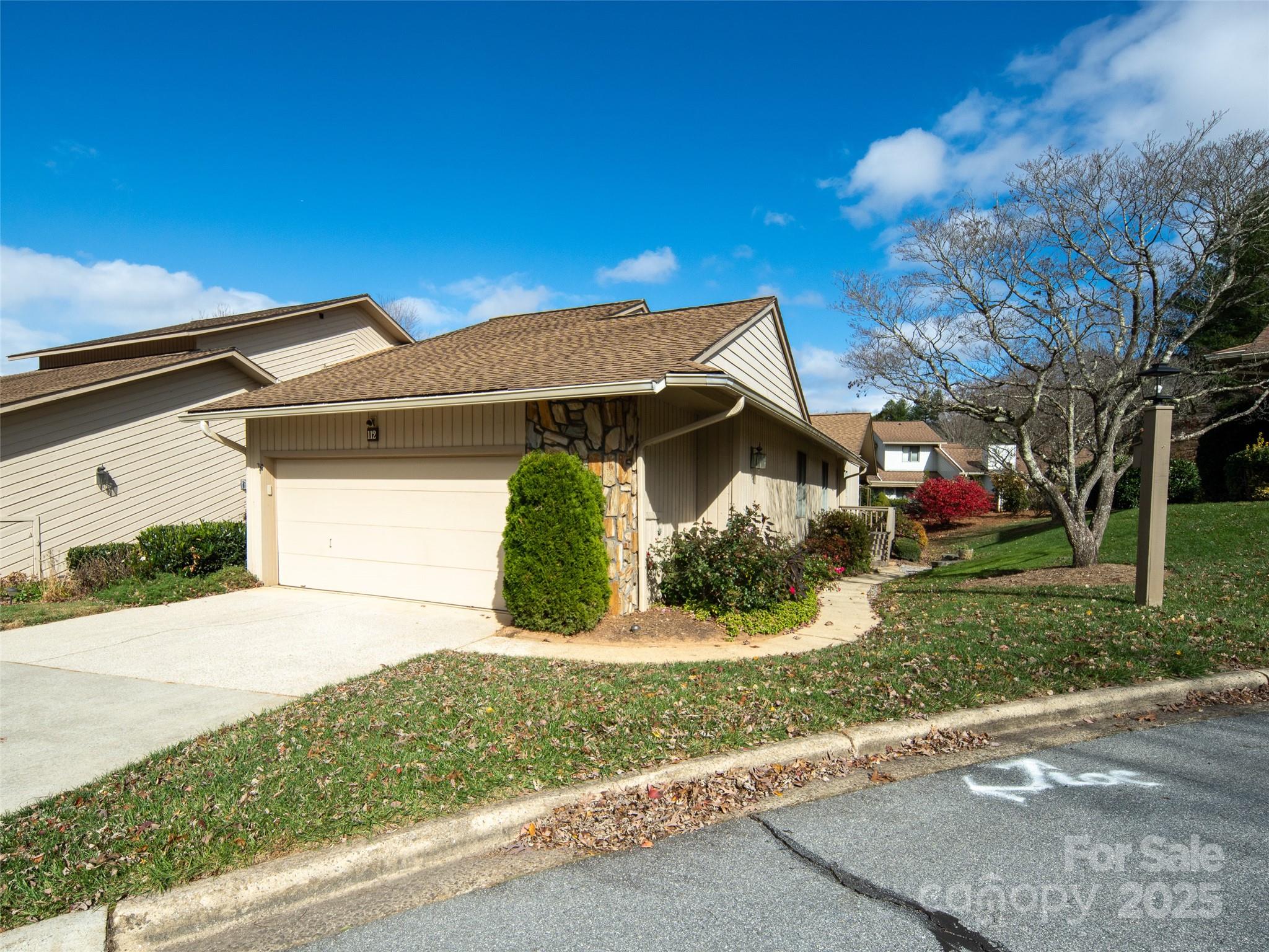 Deerwood - Residential