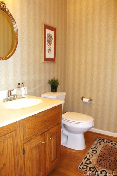 Laural Springs - Residential