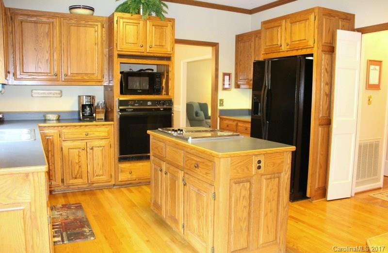 Laural Springs - Residential