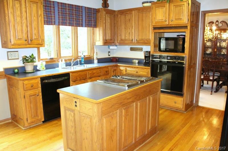 Laural Springs - Residential