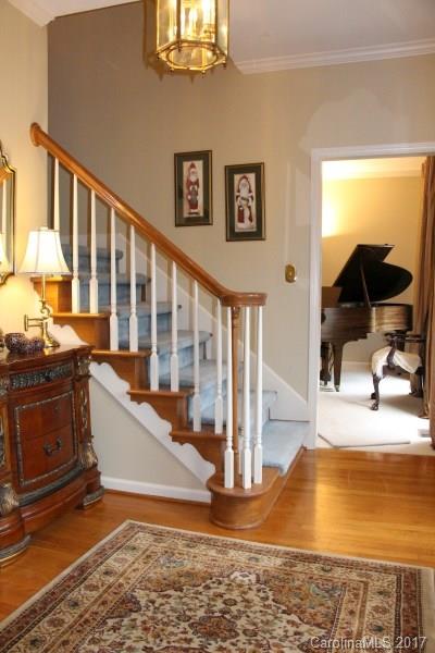 Laural Springs - Residential