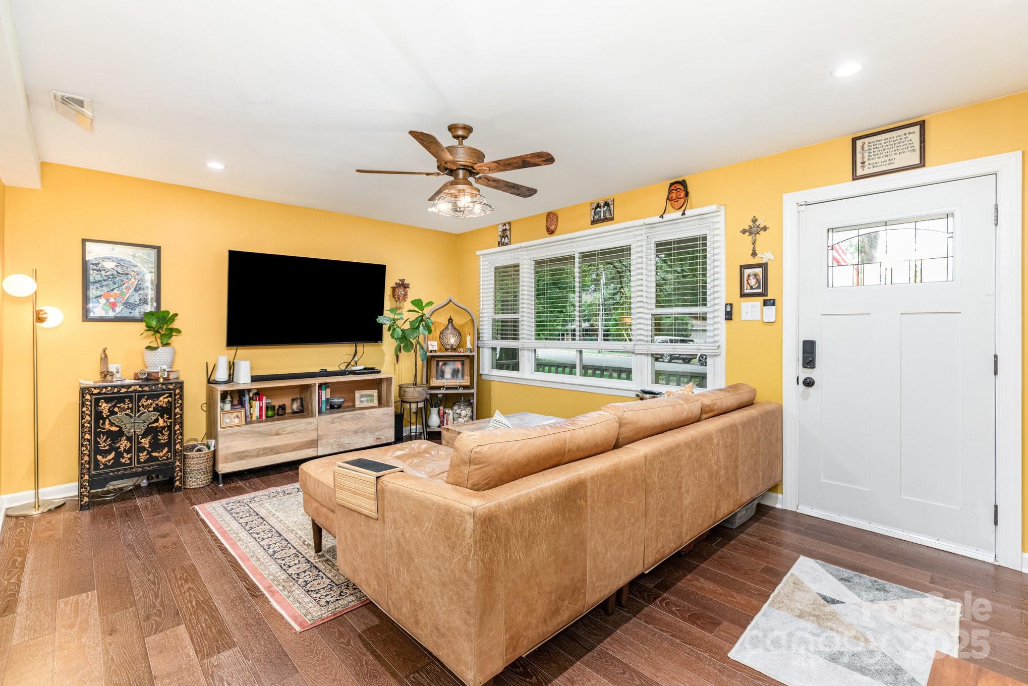 1116 Farrior Drive