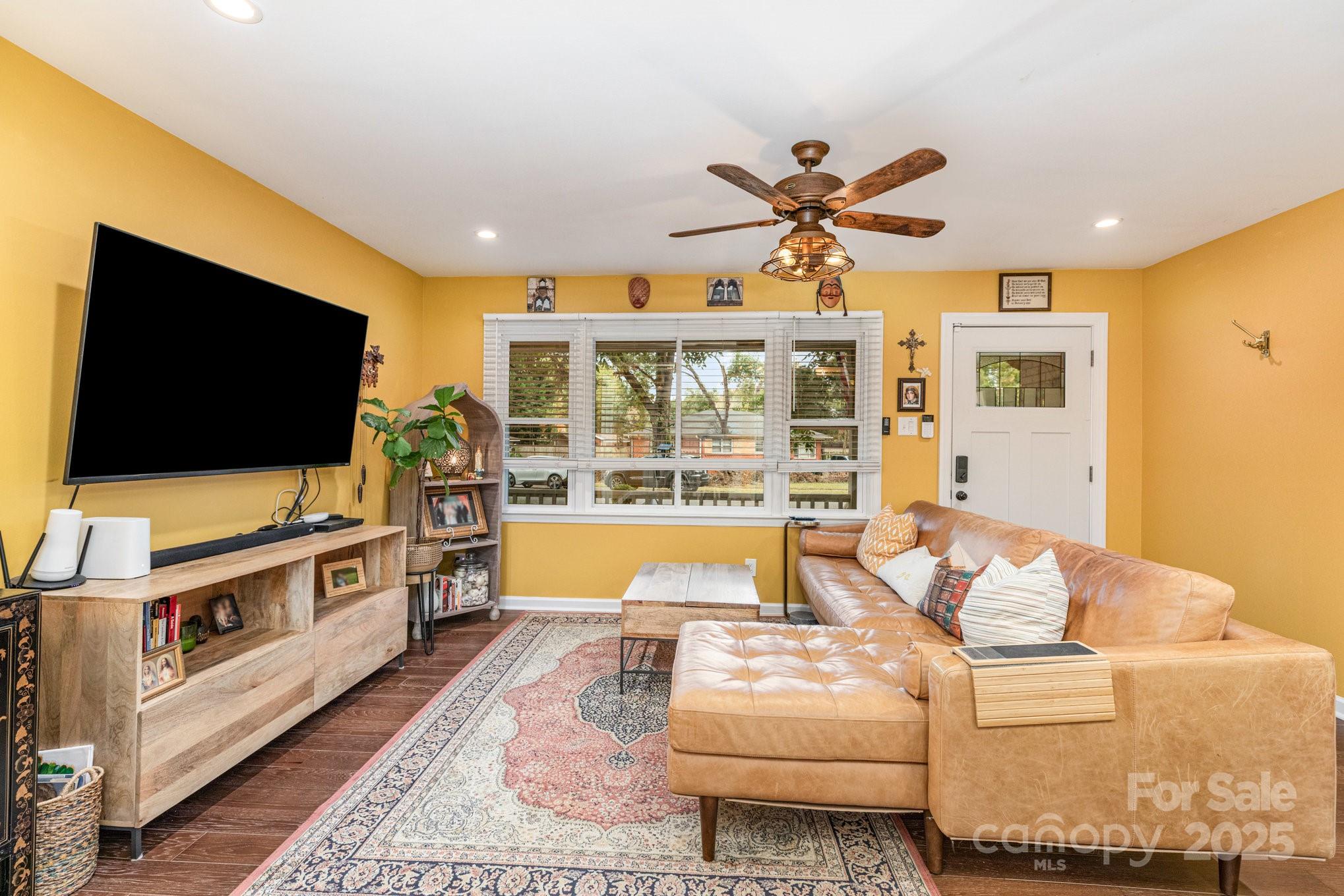 1116 Farrior Drive