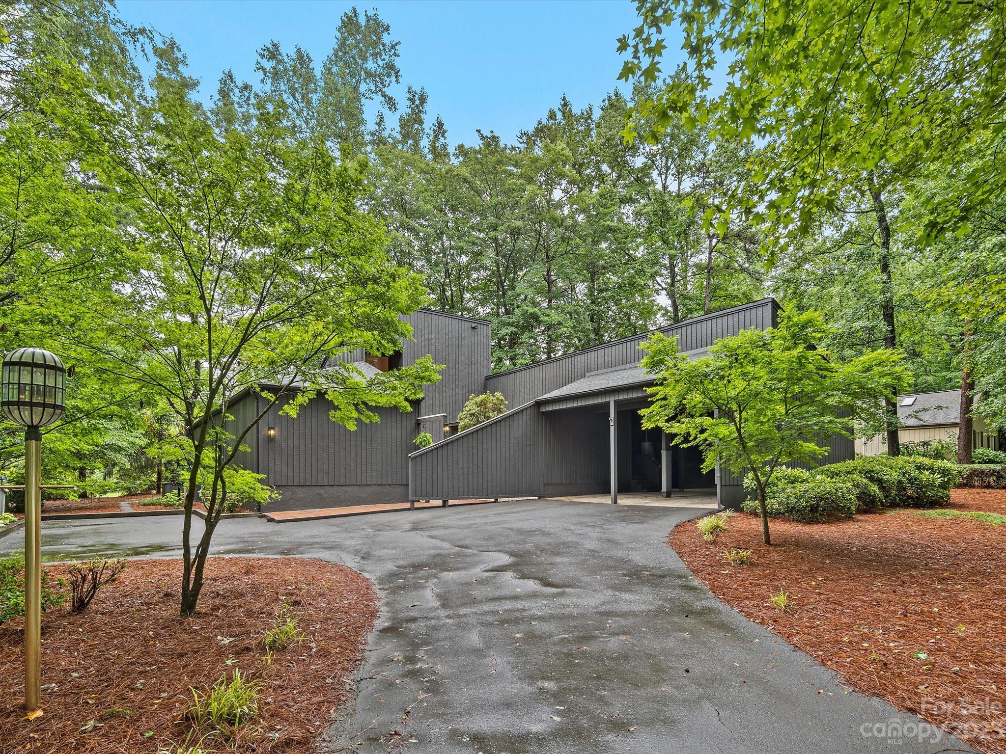 River Hills - Residential