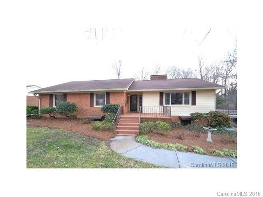 Popular Sherwood Forest neighborhood...close-in, near Cotswold (much shopping & dining), big lots, older, established, pretty! Well built, well maintained w/open living/dining area, good size bedrooms & a master walk-in closet! Fresh paint, nice hardwoods thruout upstairs, new carpet & bath floor down. Roof & windows approx. 11 yrs old. Updates include new heat pump & granite counters. Lots of space-Downstairs could be 2nd living qtrs. Great opportunity-new owners can update to their tastes!