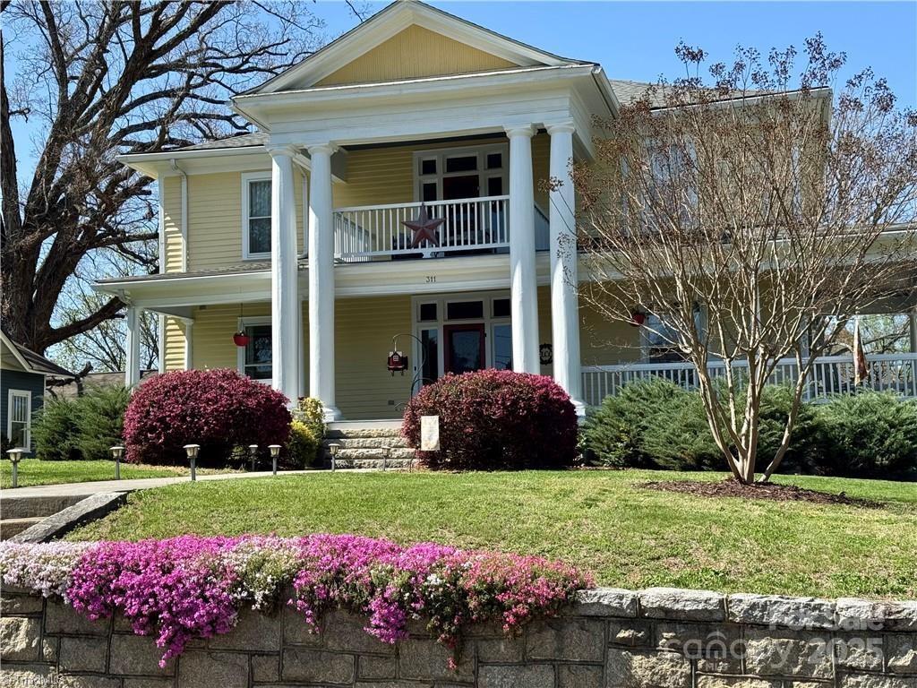 311 Cherry Street