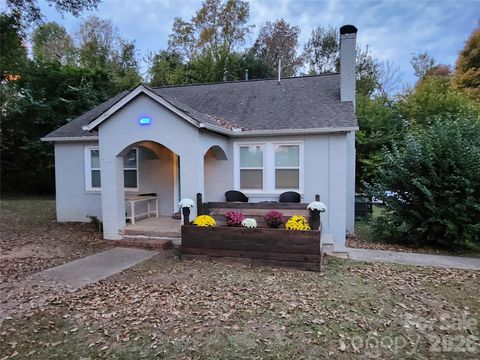 4033 W Tyvola Road Charlotte NC 28208