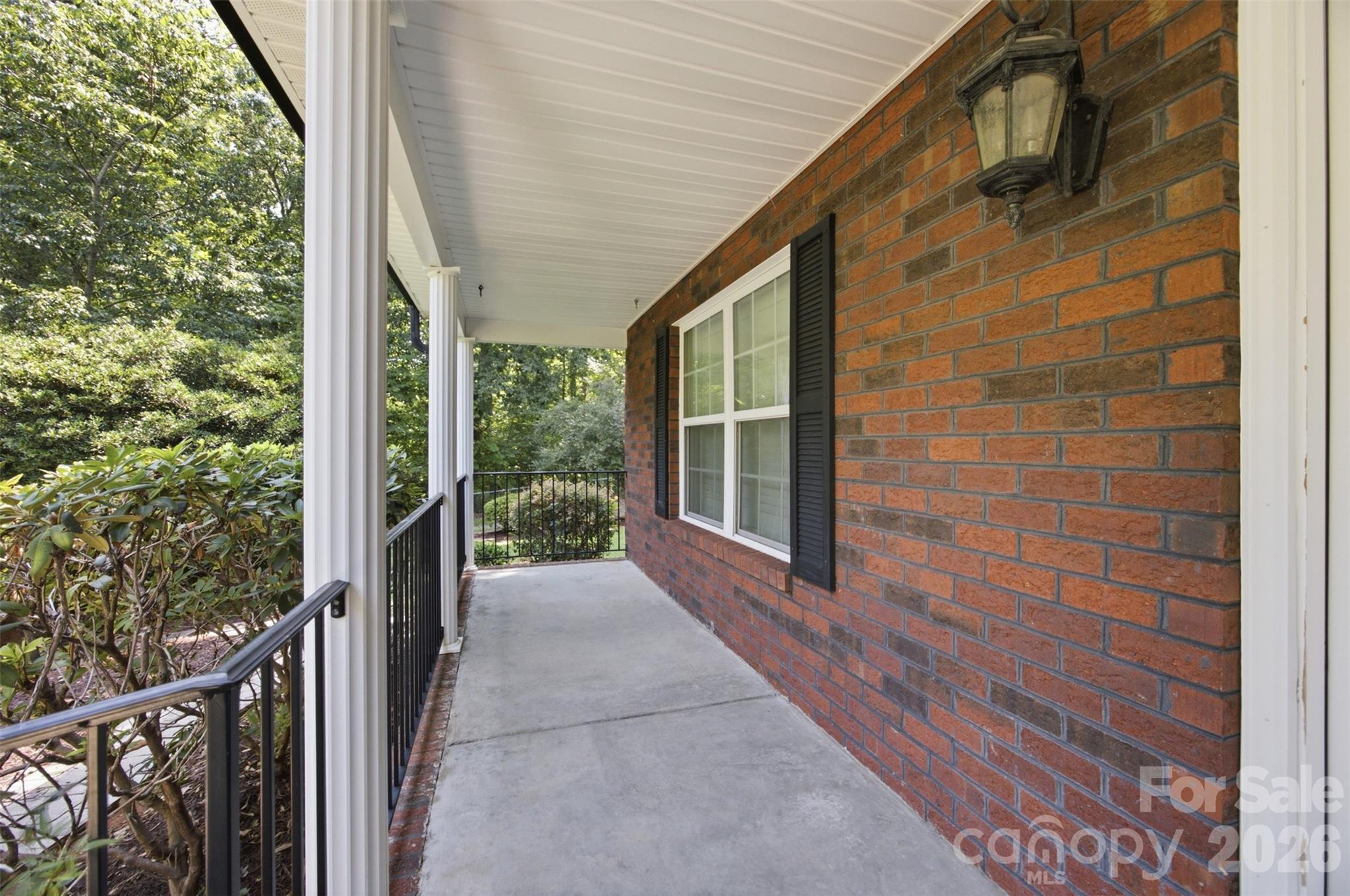 125 Shady Bluff Drive
