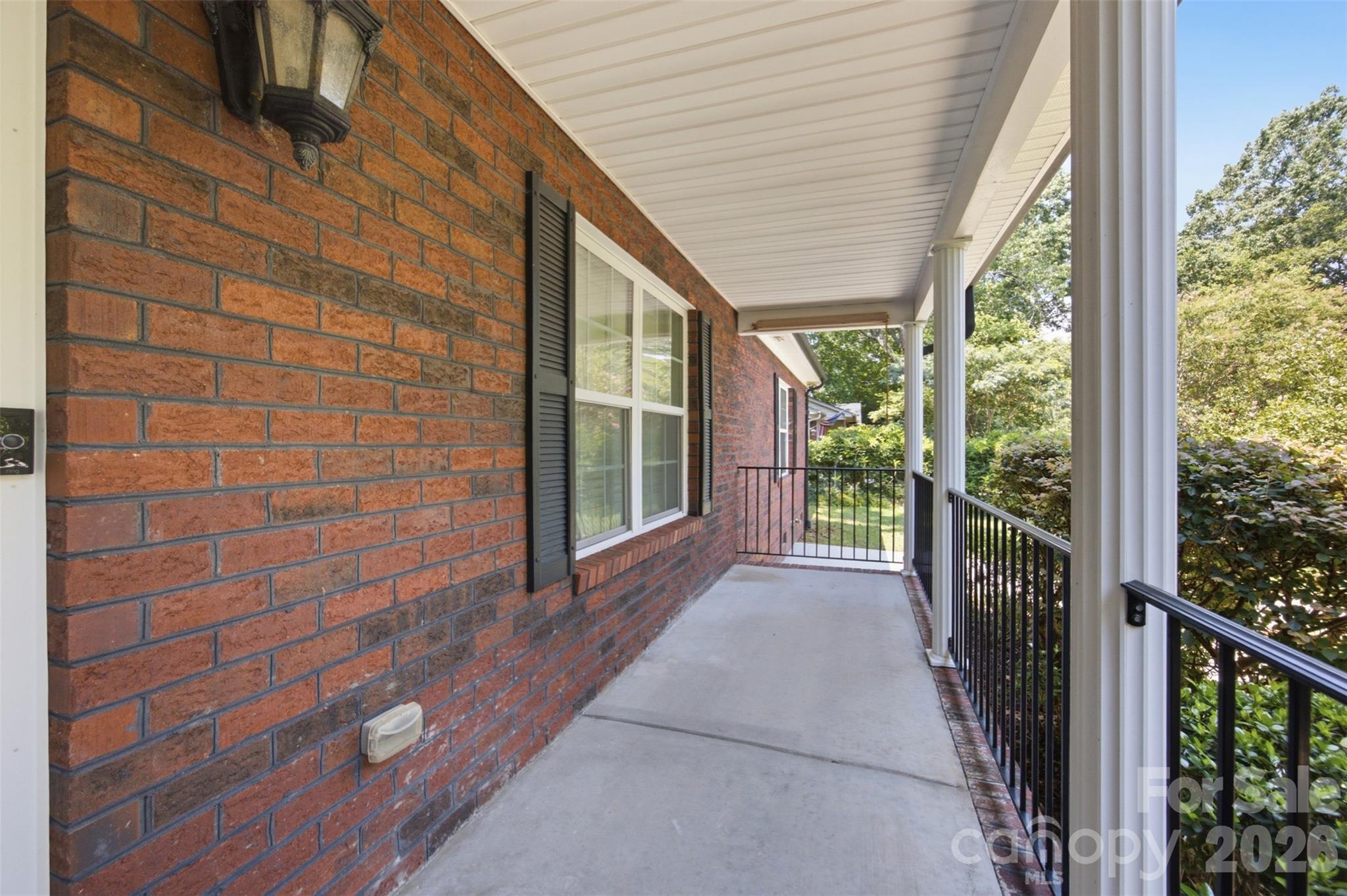 125 Shady Bluff Drive