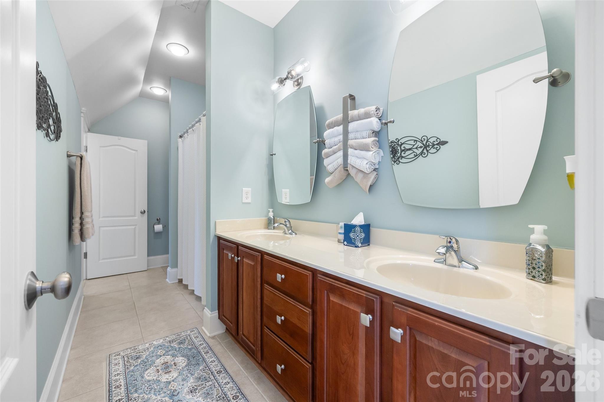 Waterford Glen - Residential