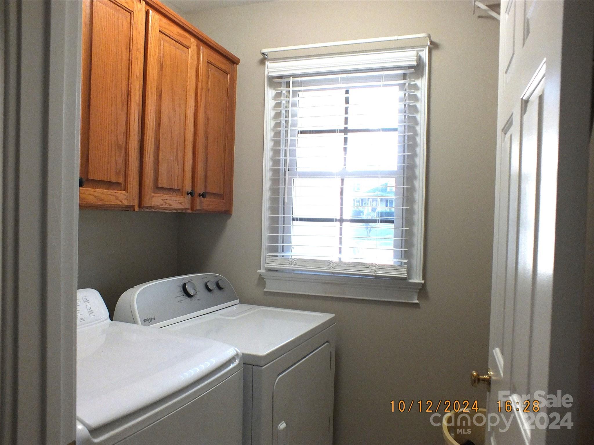 Laurel Glen - Residential