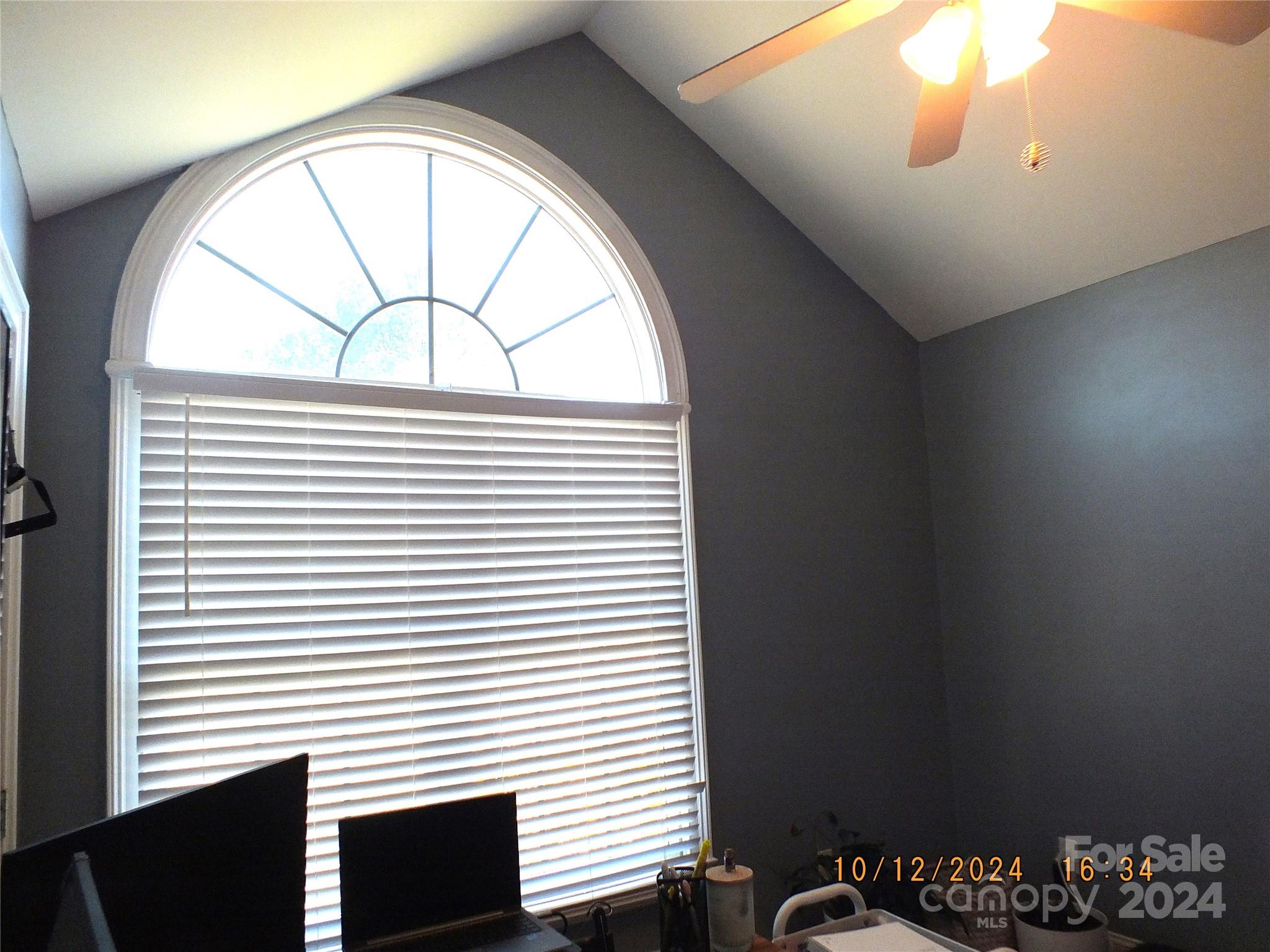 Laurel Glen - Residential