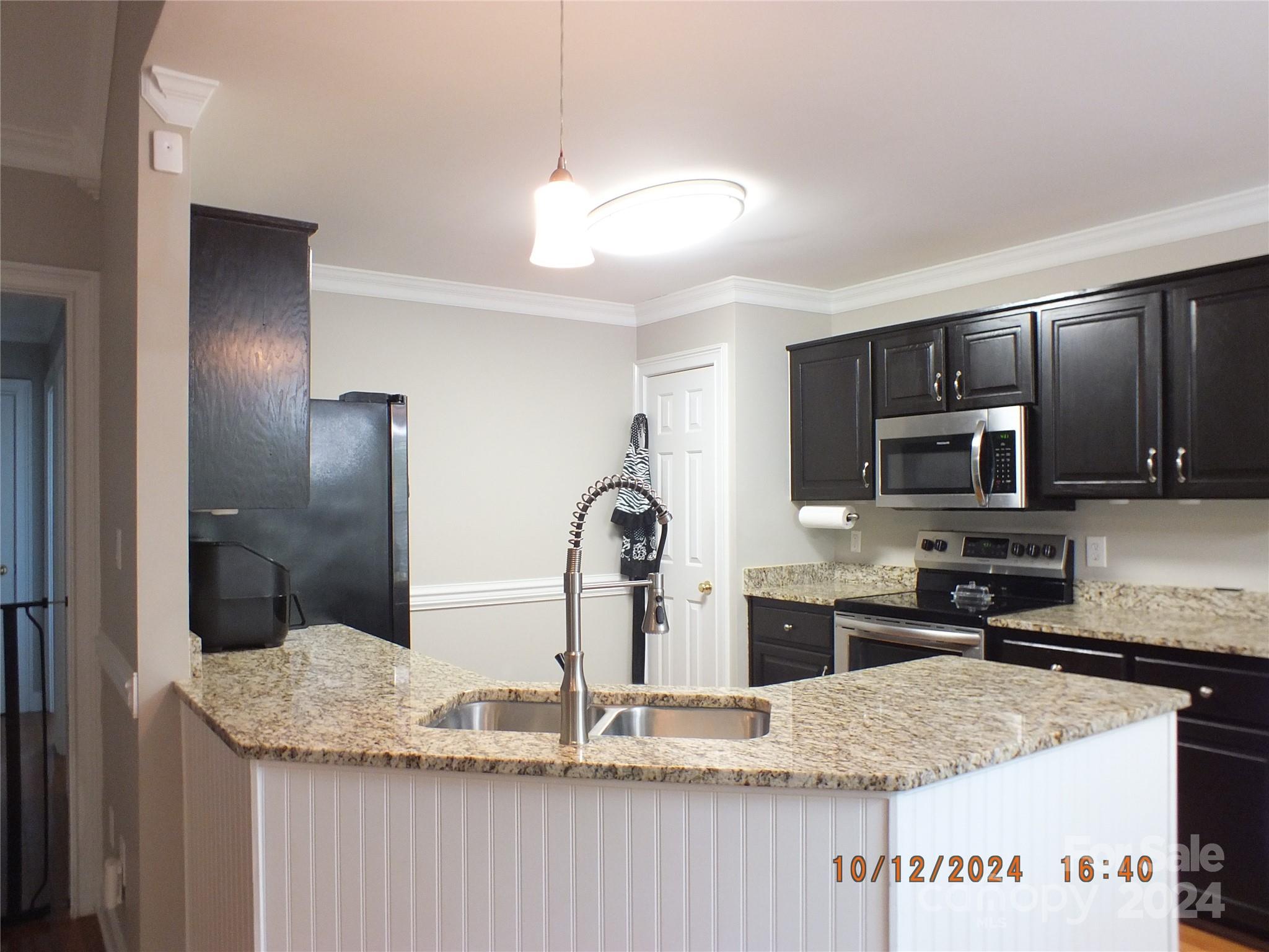 Laurel Glen - Residential