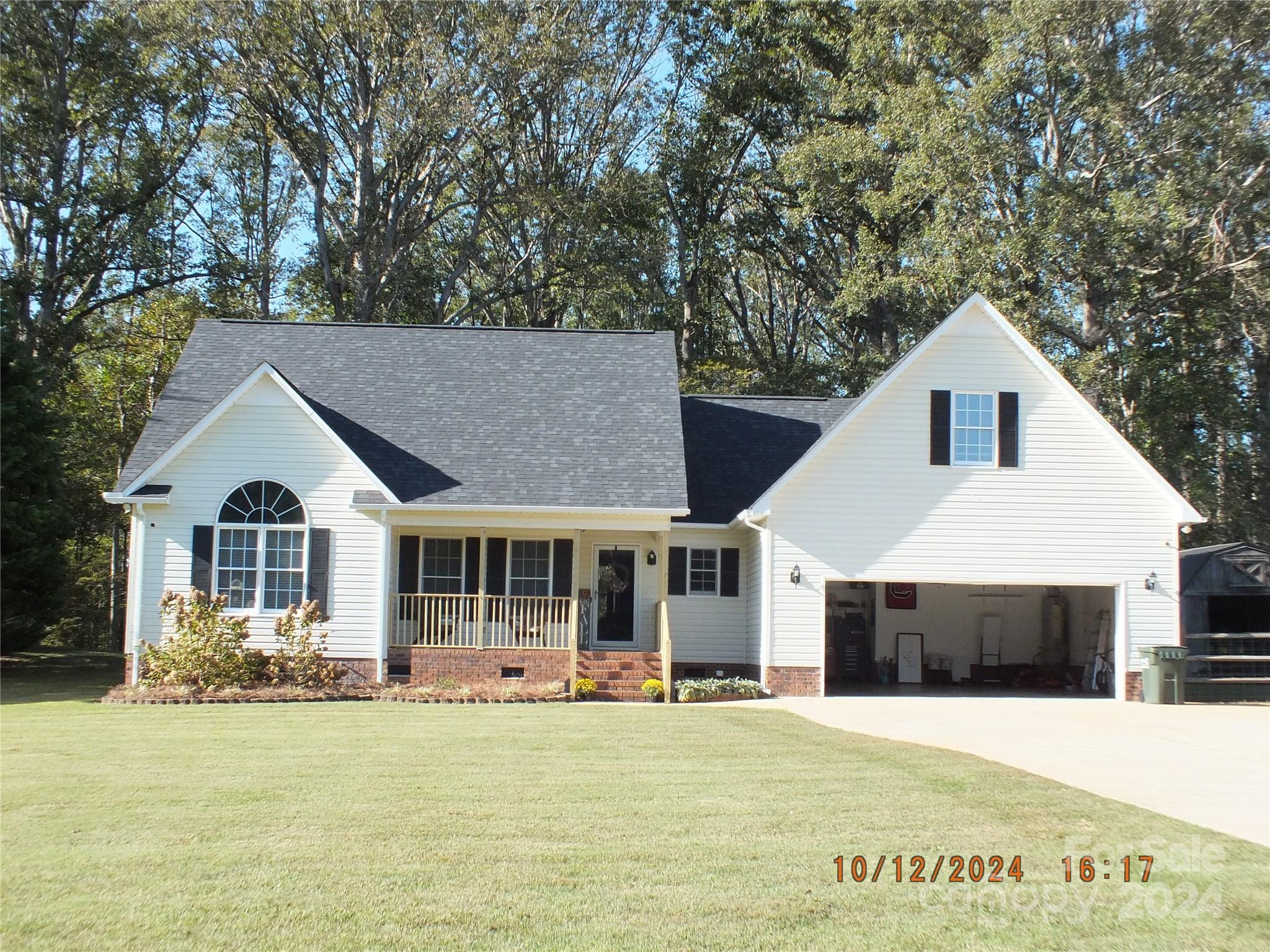 Laurel Glen - Residential