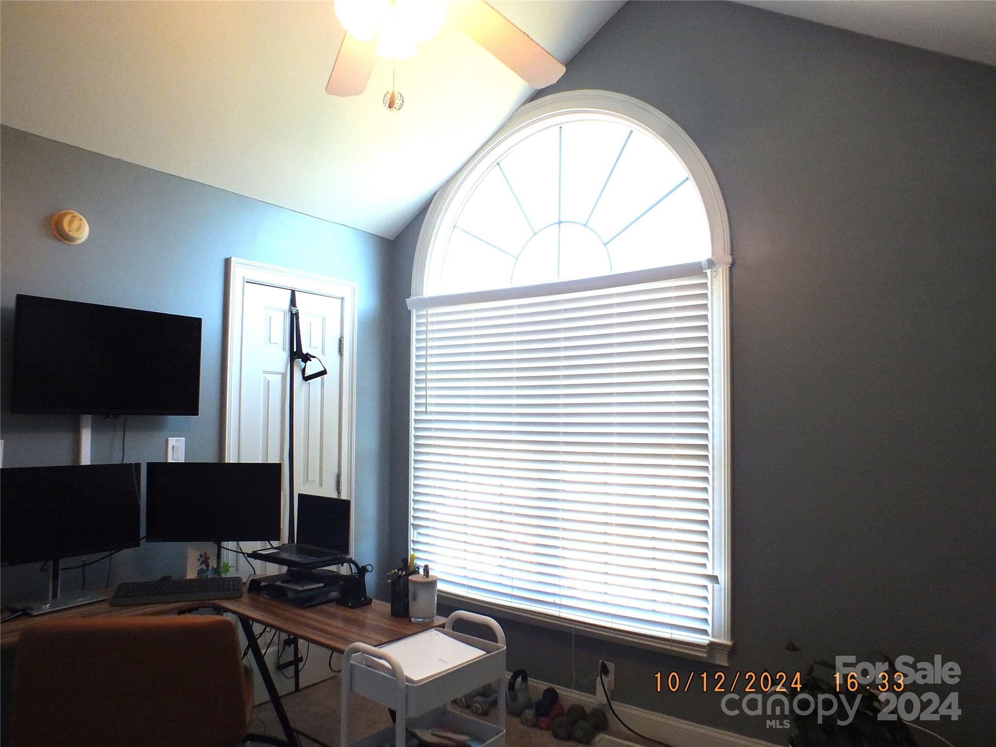 Laurel Glen - Residential