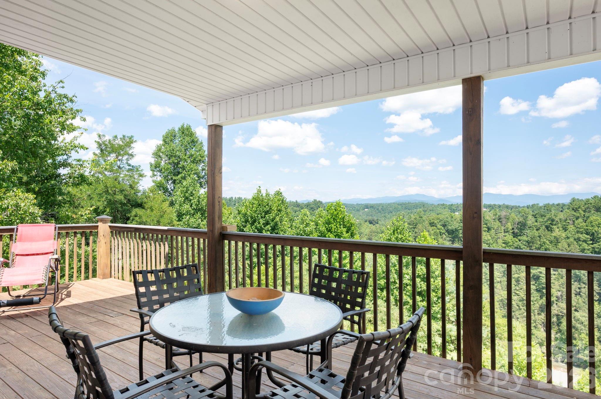 92 Bend View Drive
