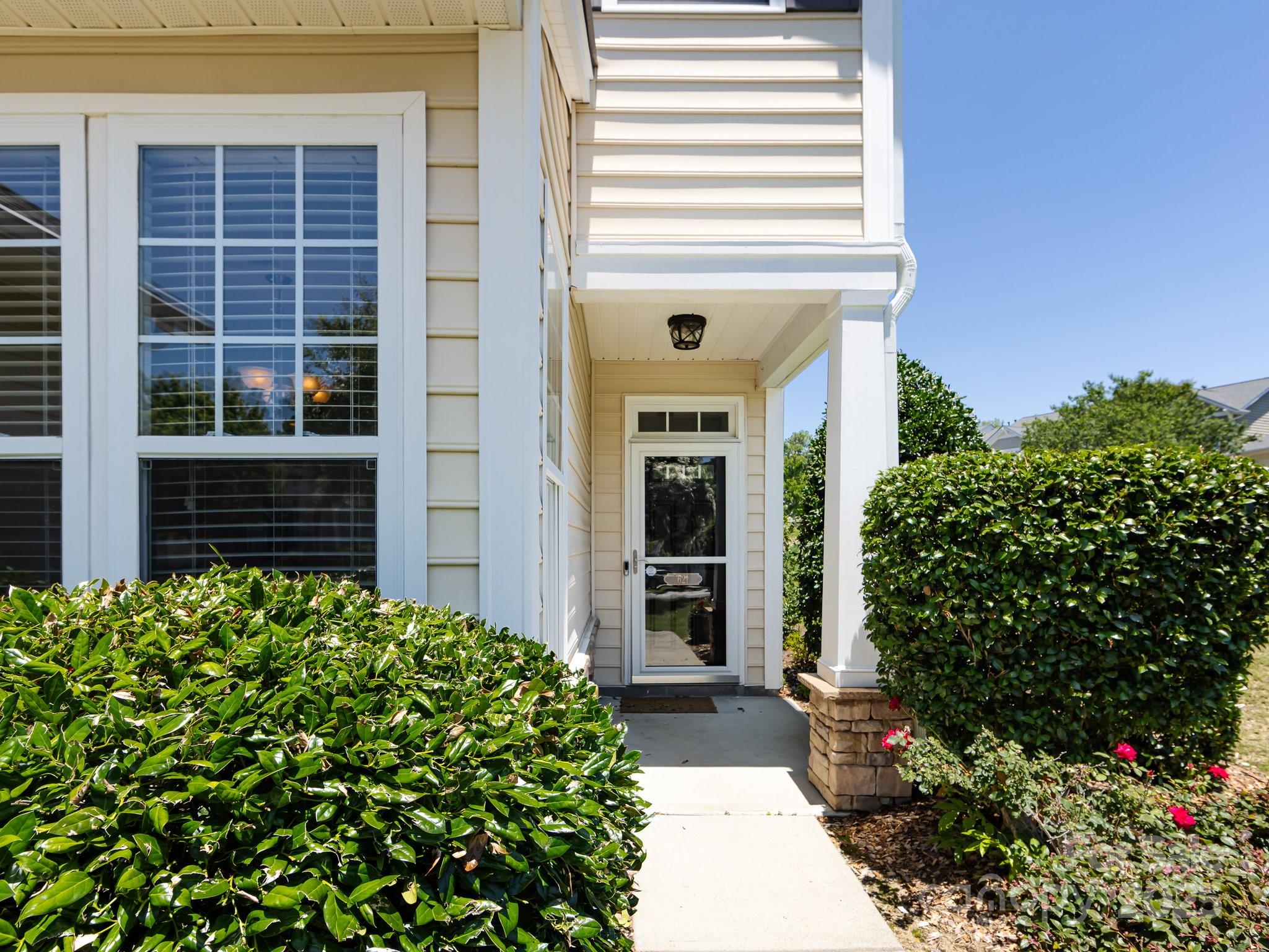 621 Pine Links Drive