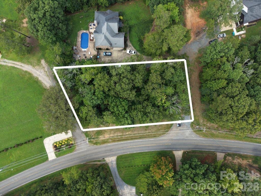 8809 Blaydon Drive