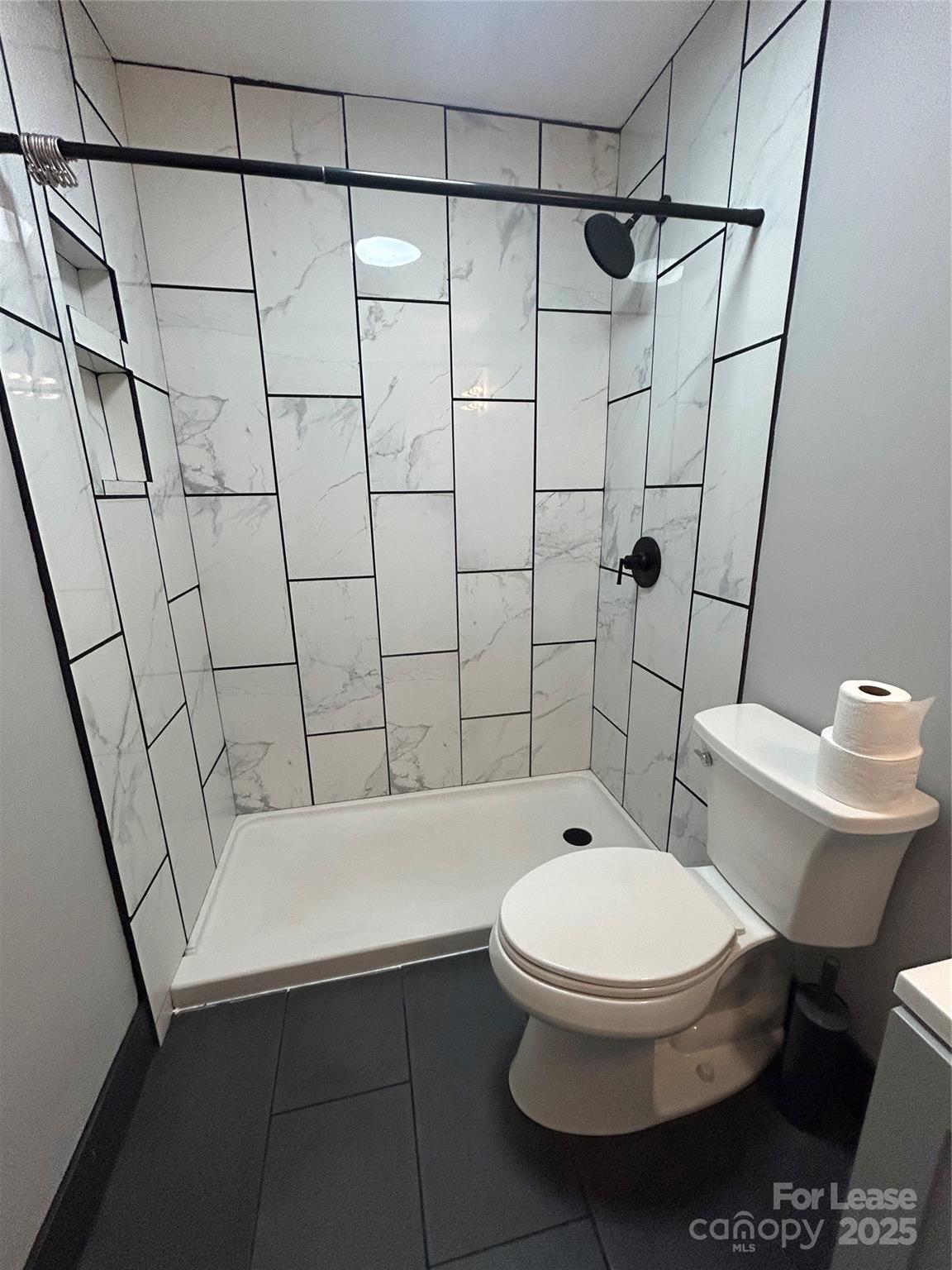 Craig and Delane Townhomes - Residential Lease