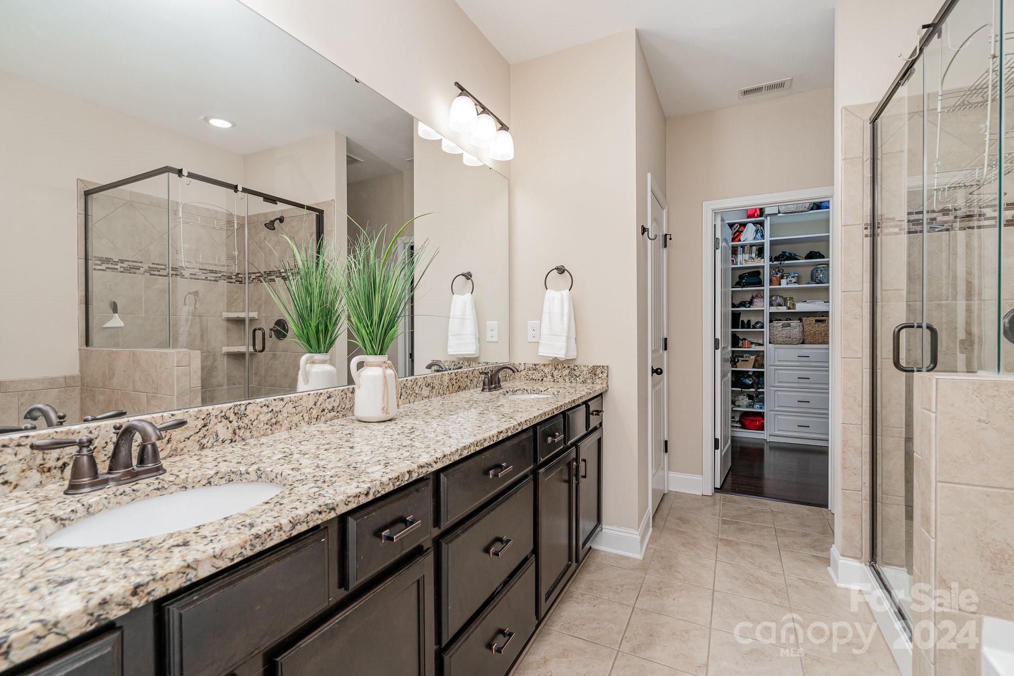 The Vineyards on Lake Wylie - Residential