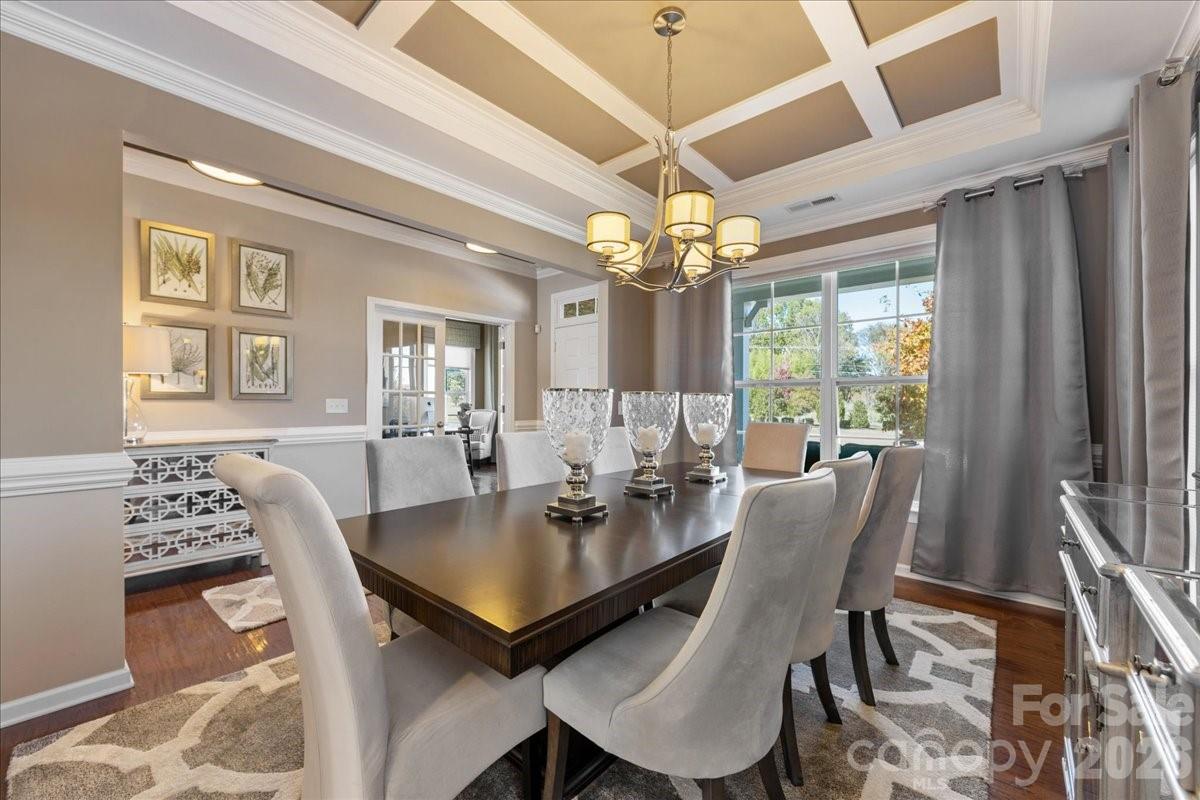 2511 Carnation Drive