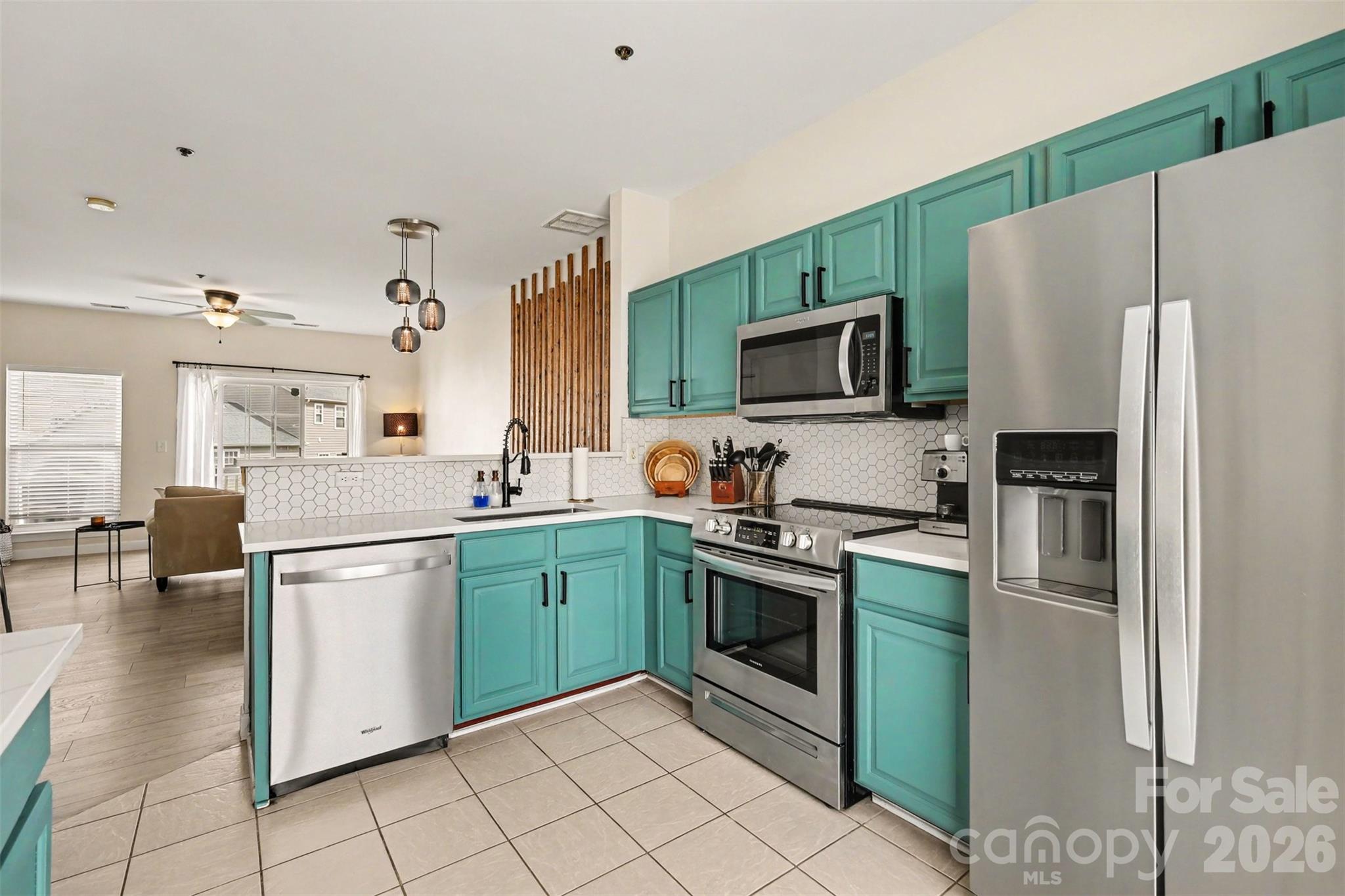 Avalon at Mallard Creek - Residential