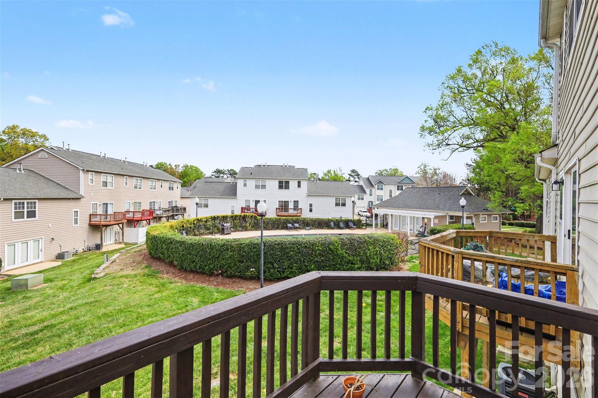 Avalon at Mallard Creek - Residential