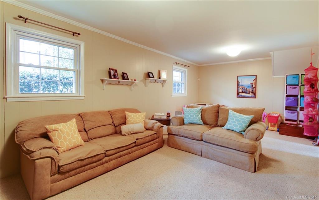 Beverly Woods - Residential