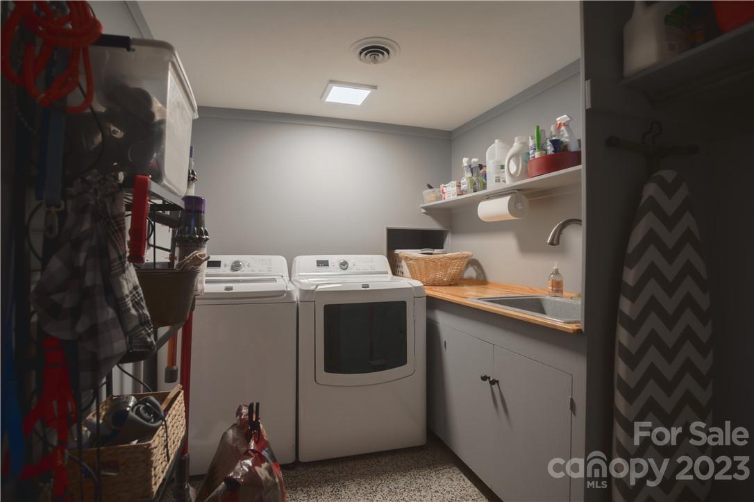 Red Fox - Residential