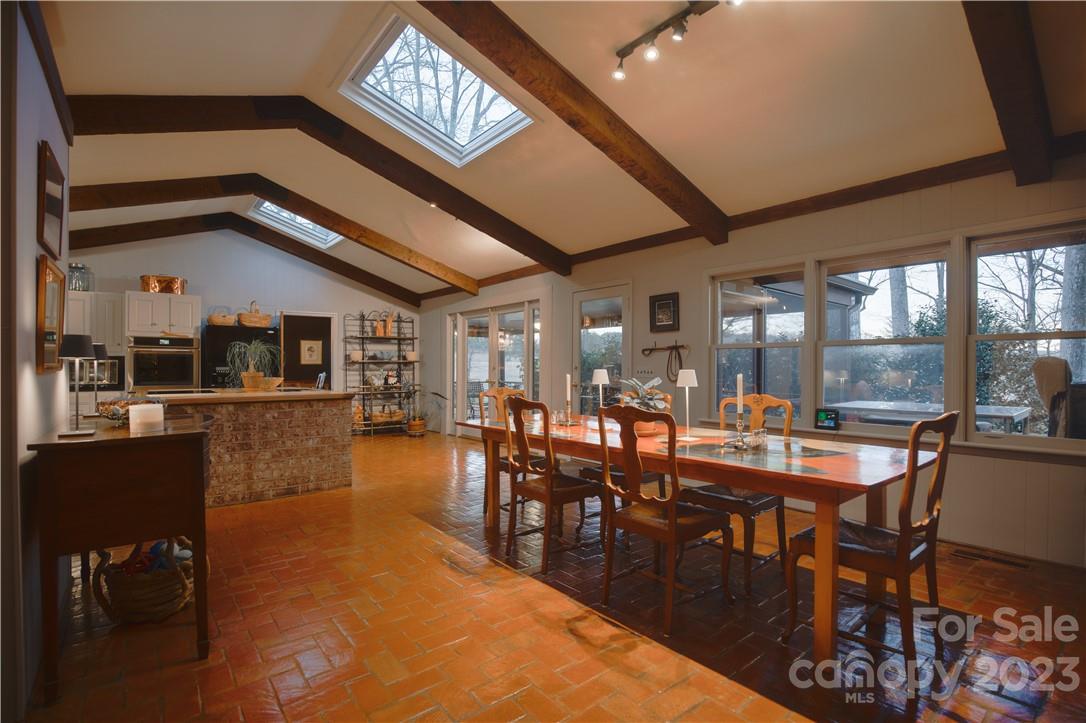 Red Fox - Residential