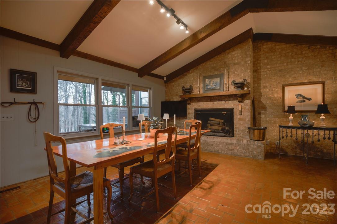 Red Fox - Residential