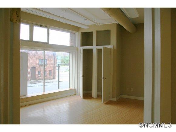 Downtown District - Commercial Sale