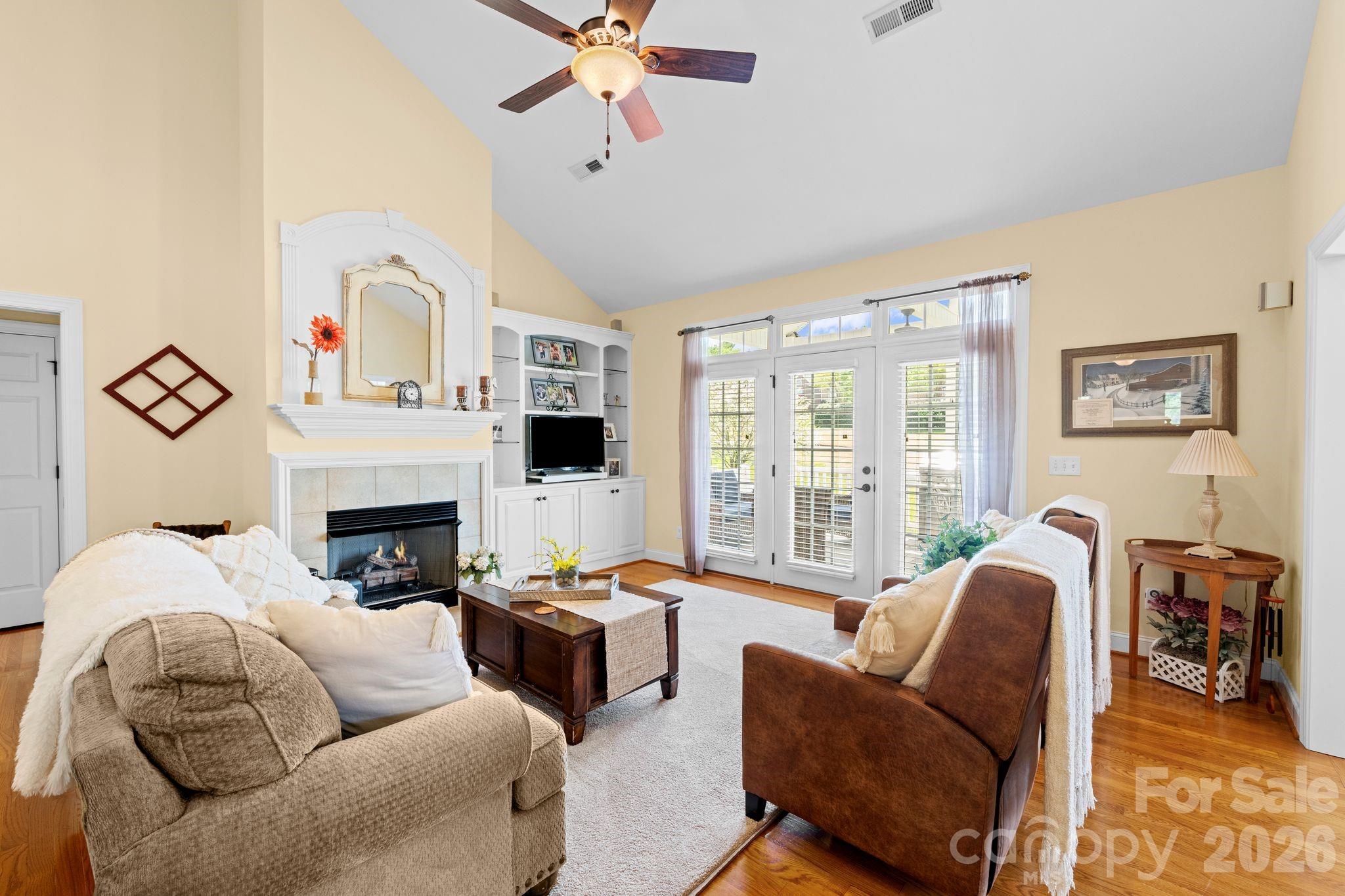 Oak Valley - Residential