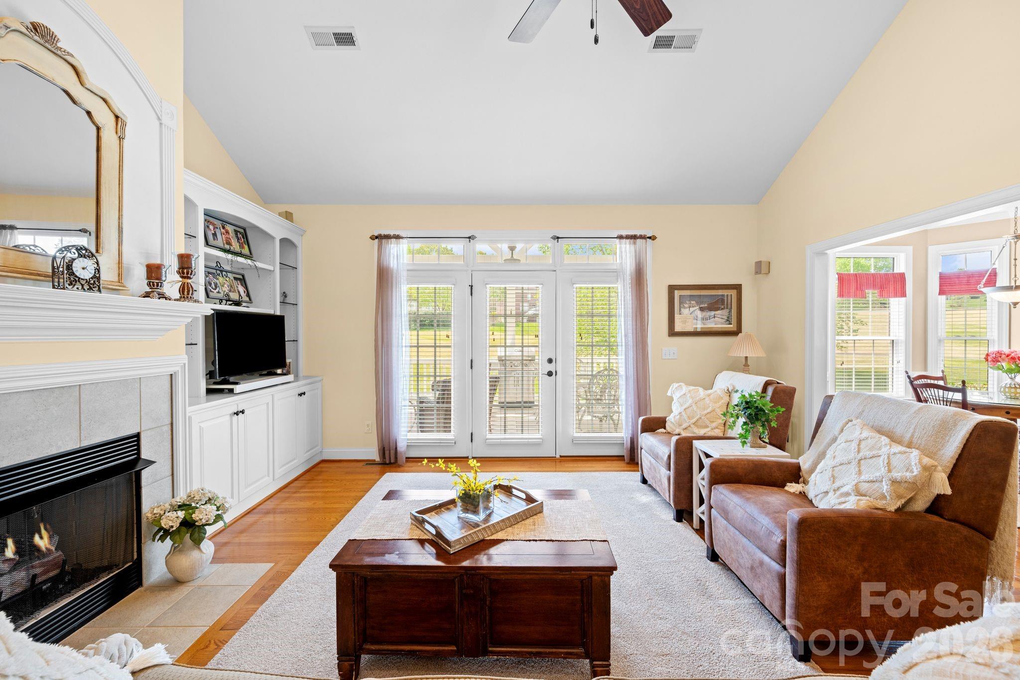 Oak Valley - Residential