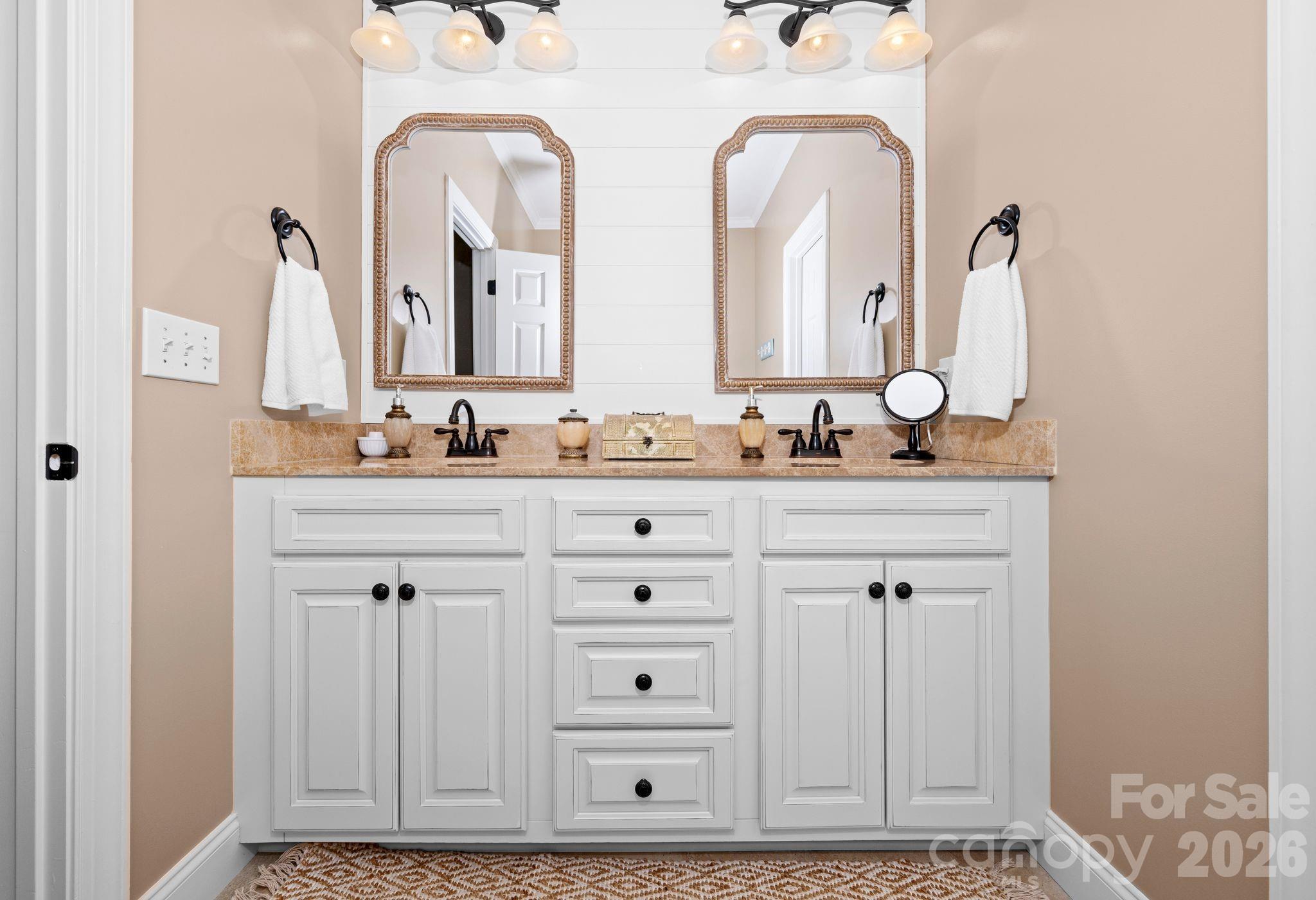 Oak Valley - Residential