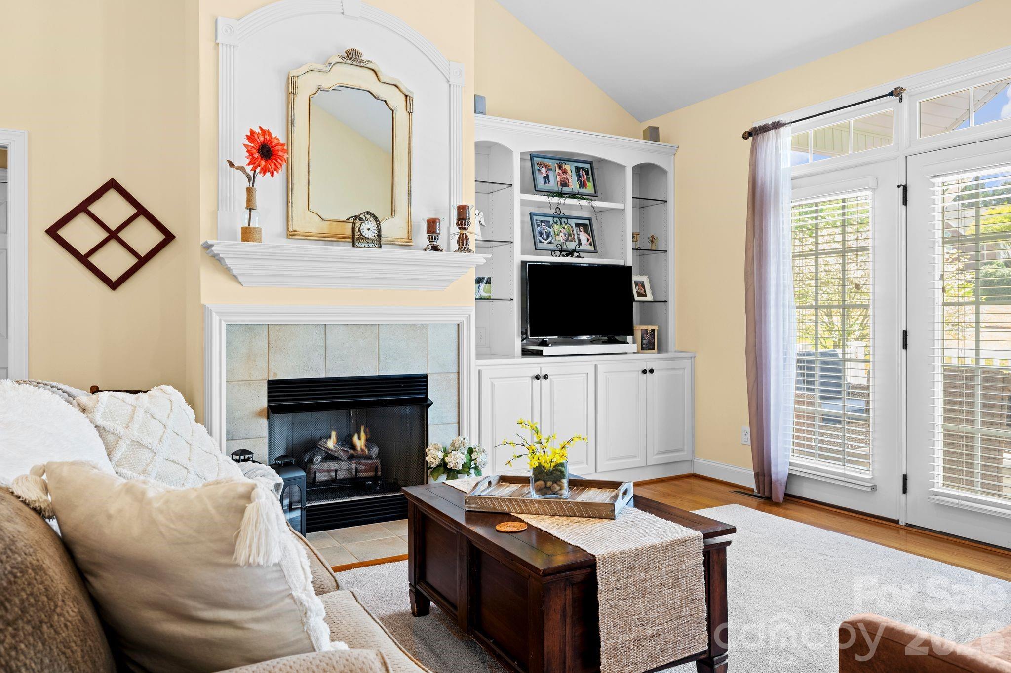 Oak Valley - Residential