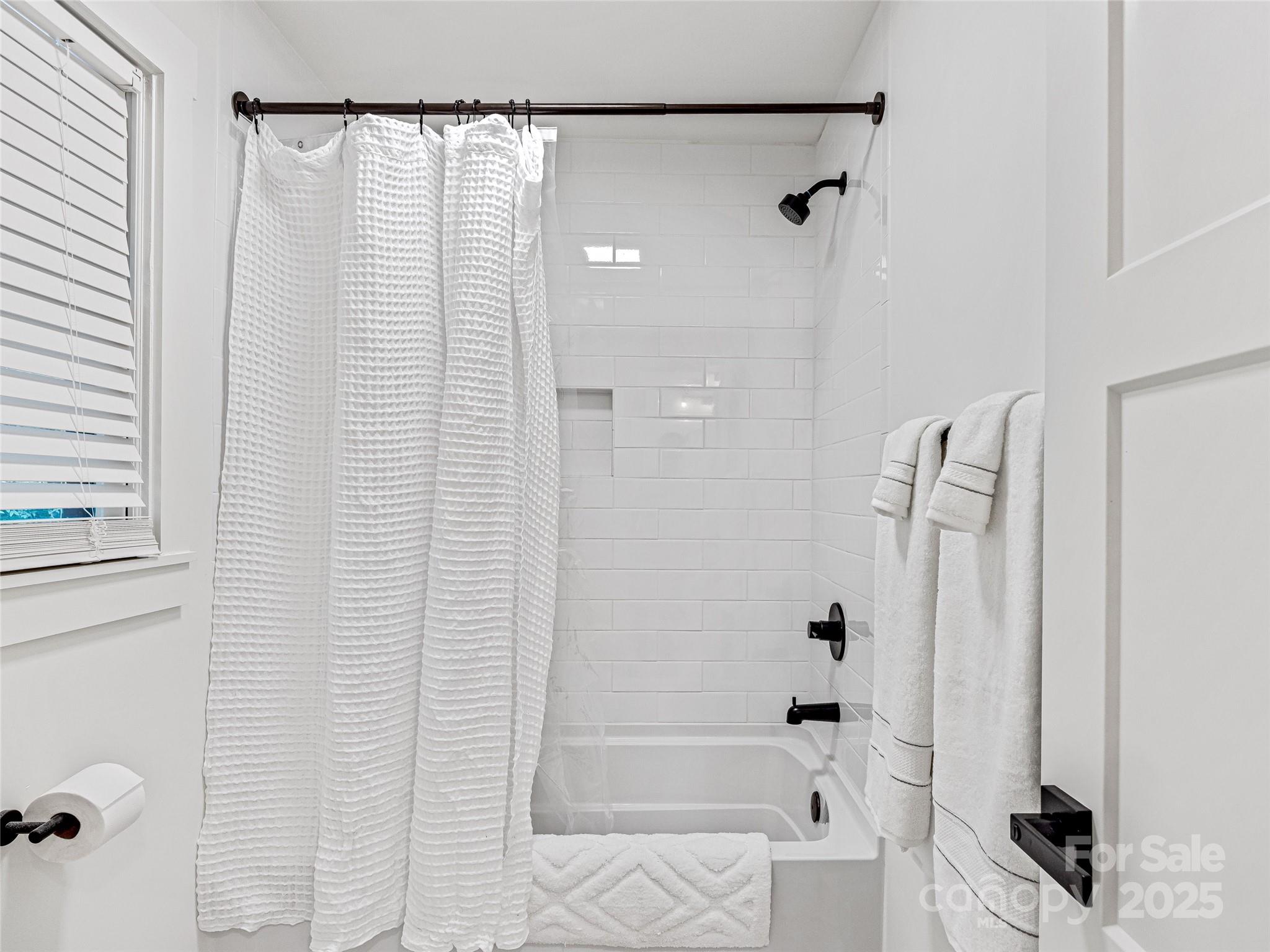 Lake Toxaway Estates - Residential