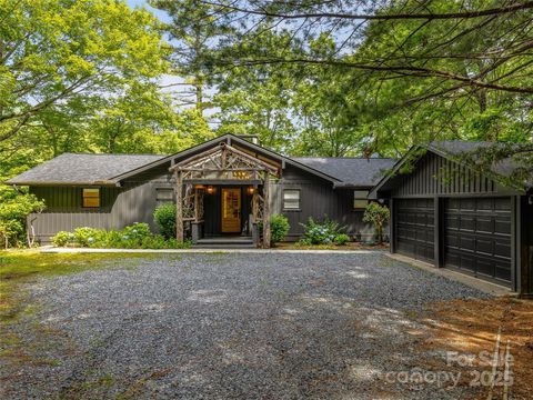412 Cherokee Trace Lake Toxaway NC 28747