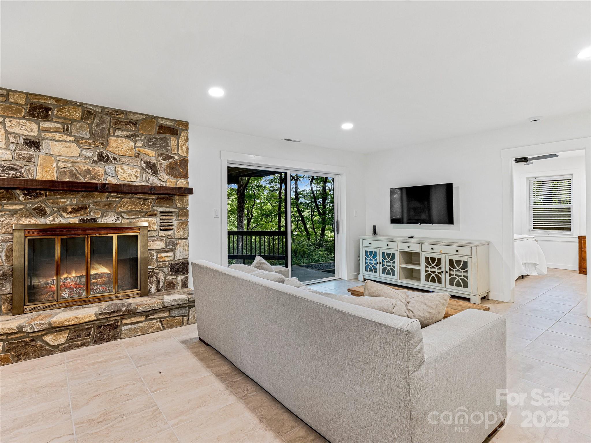 Lake Toxaway Estates - Residential