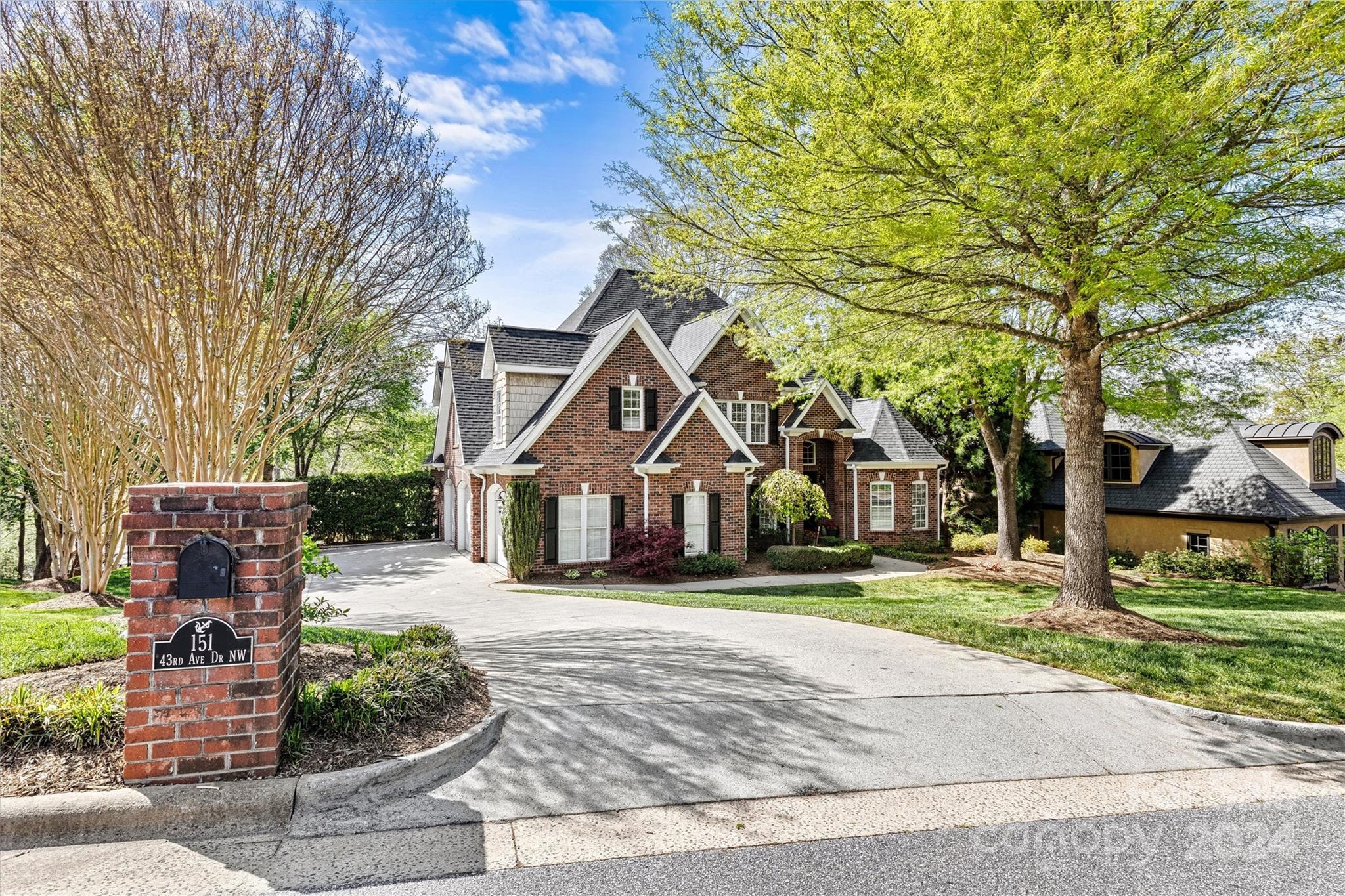 Moores Ferry - Residential