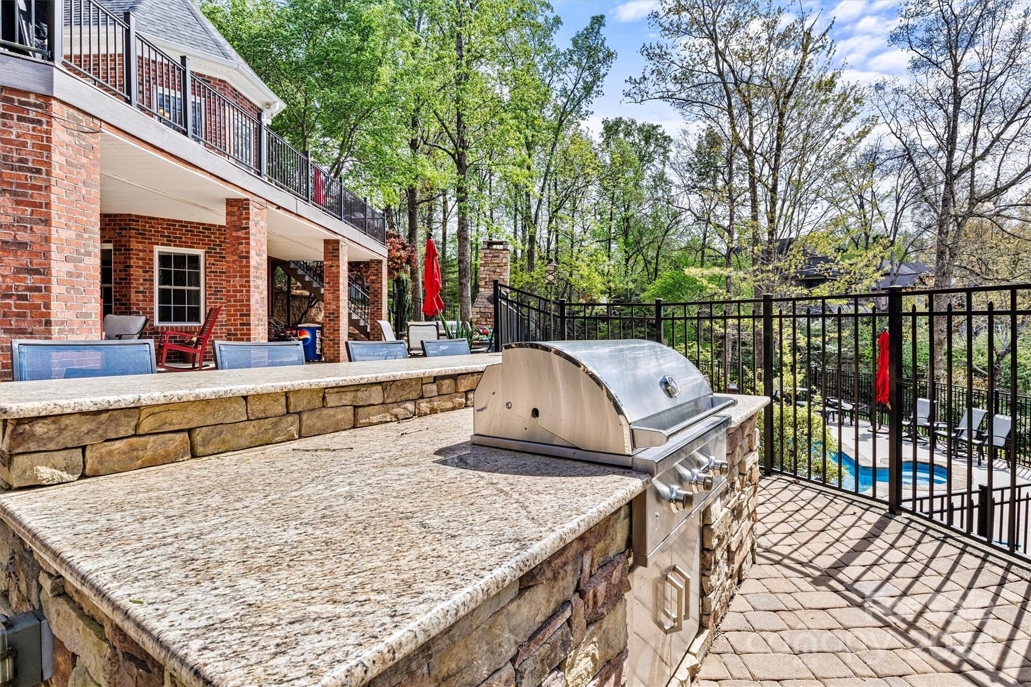 Moores Ferry - Residential