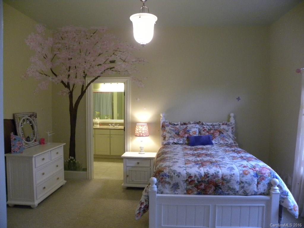 Hadley Park - Residential