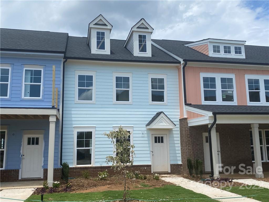 Riverwalk - Residential