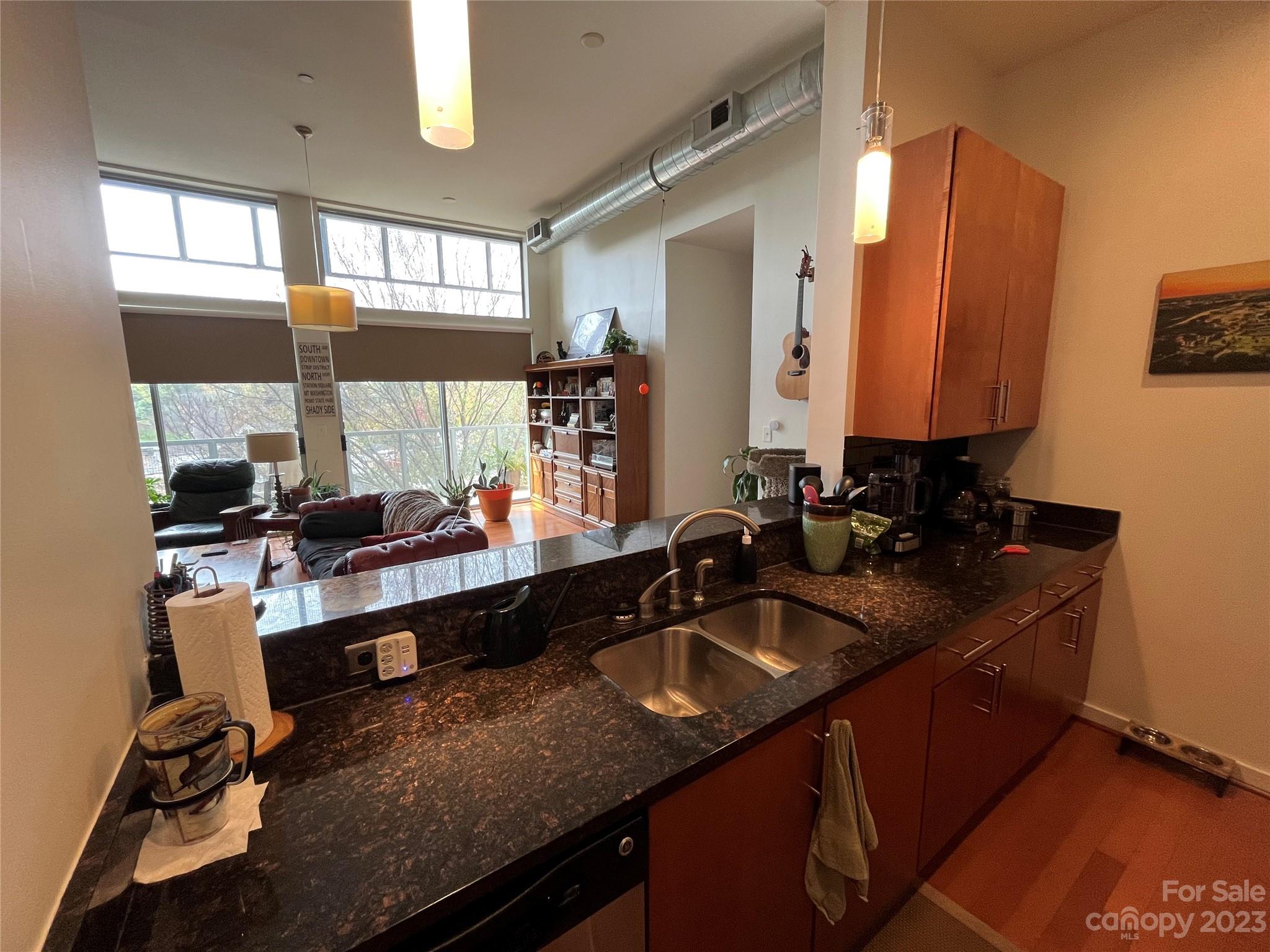 Plaza Vu - Residential