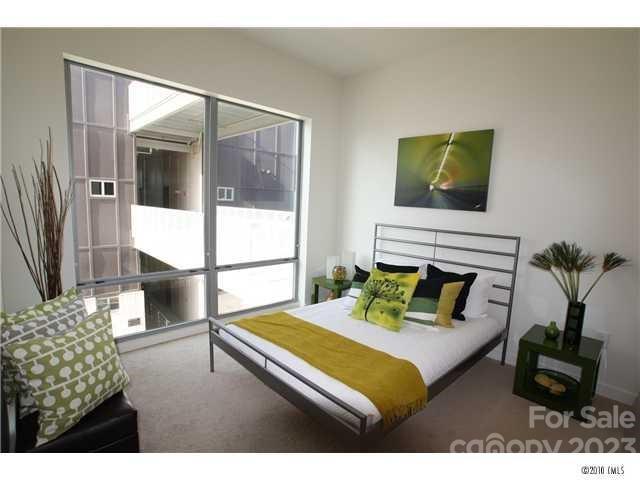 Plaza Vu - Residential